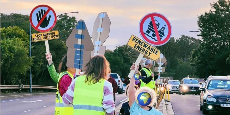 Climate crisis concerned citizens protest at Pinelands traffic intersection